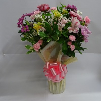 Handtied Bouquet- Florist Choice - Feminine Mix